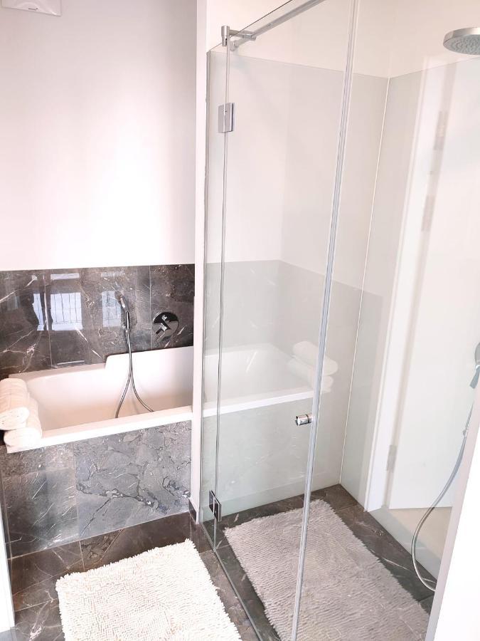 Panorama Apartment Vienna - Free Parking, Sauna & Fitness Exterior foto